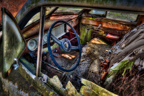 20170412-SFA1559 , Cracked 1941 Packard