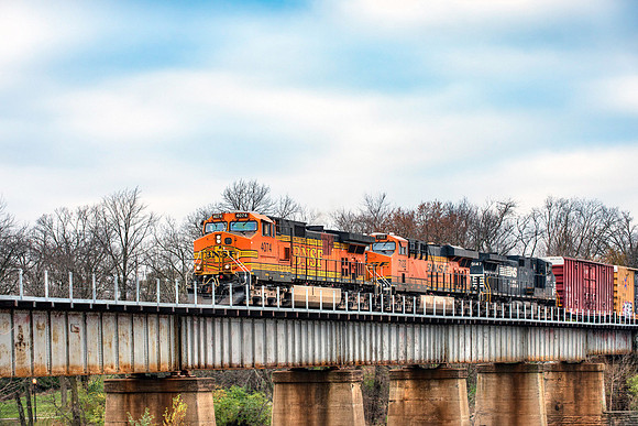 20161126-SFA9989 , BNSF 4047